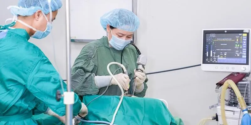 Dịch vụ Phẫu thuật Ung thư amidan