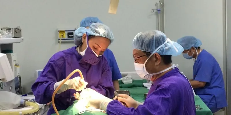 lưu ý sau phẫu thuật cấy điện cực ốc tai"